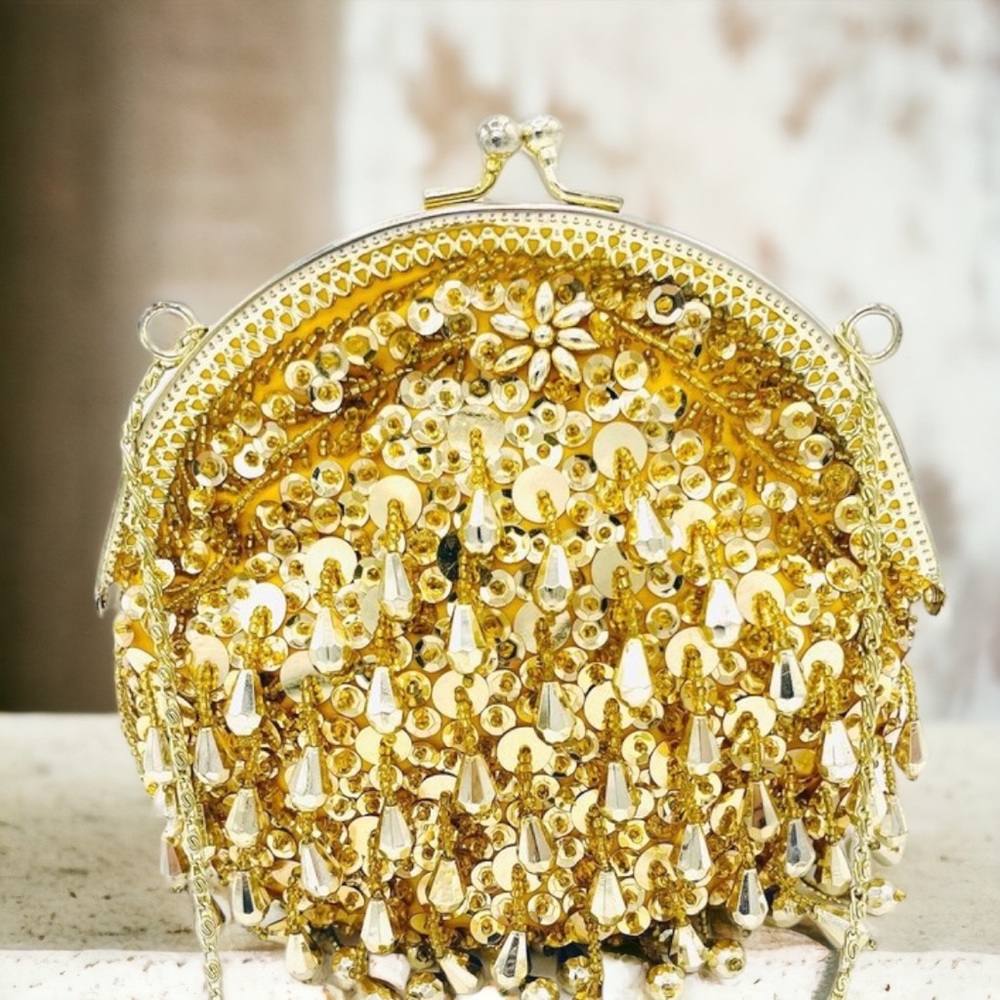 1970’s Vintage Gold Sequins & Teardrop Beads Crossbody Purse